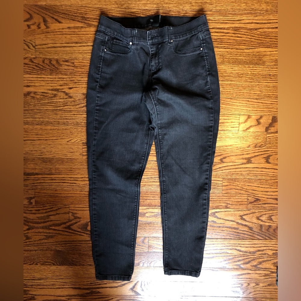 WHBM skinny jeans size medium